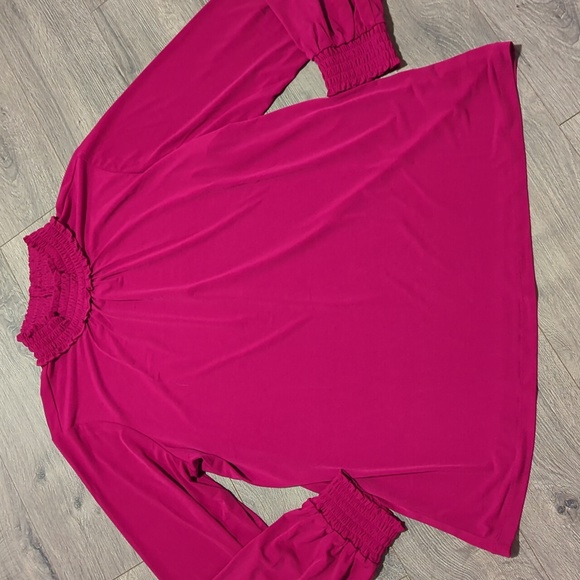 Susan Graver smock neck fuschia blouse - Picture 1 of 8